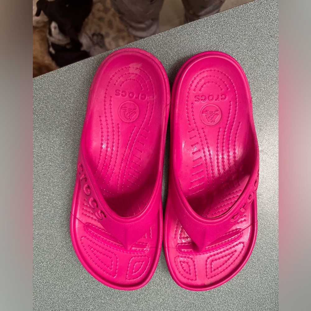 CROCS Pink Sandals Vibrant Slip-On Comfort